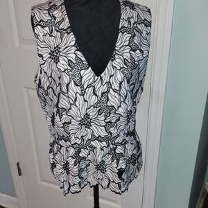 White House Black Market Black and White Floral Blouse
